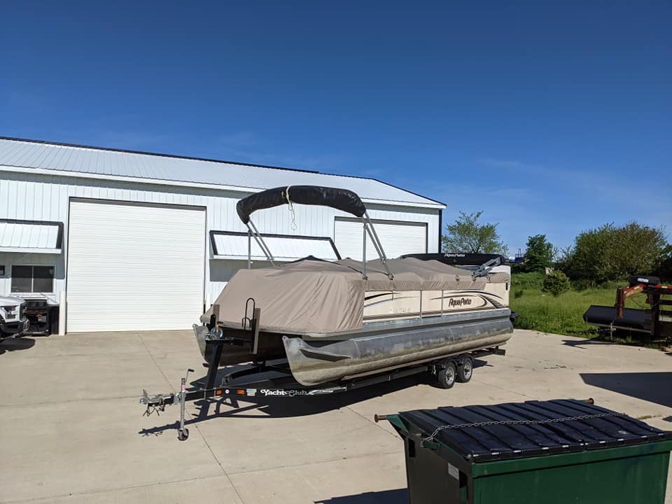 Midwest Custom Upholstery & Manufacturing Williamsburg, IA